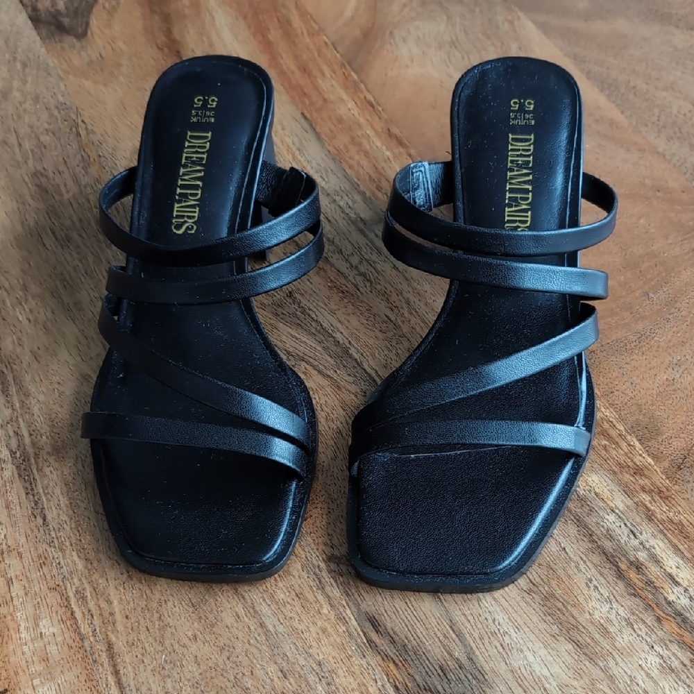 Dream Pairs Women's Black Strappy Sandals Block Heel 5.5